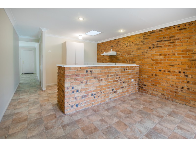 2/25 Kingston Way, Raceview QLD 4305