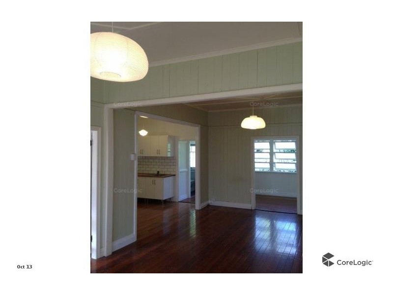 8 Foote Street, Newtown QLD 4305