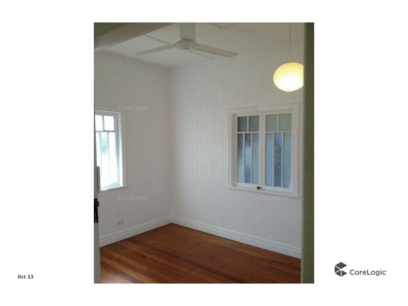 8 Foote Street, Newtown QLD 4305