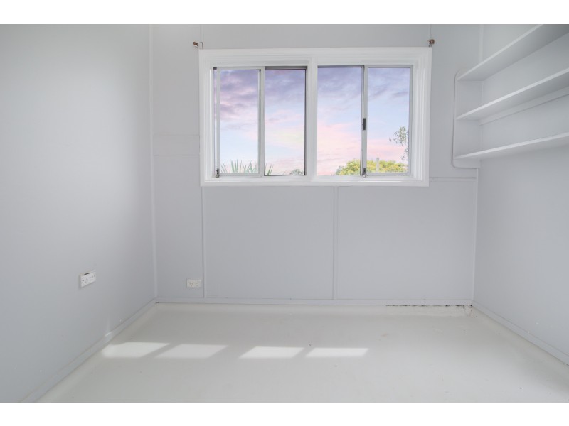 17 Wentworth Street, Leichhardt QLD 4305