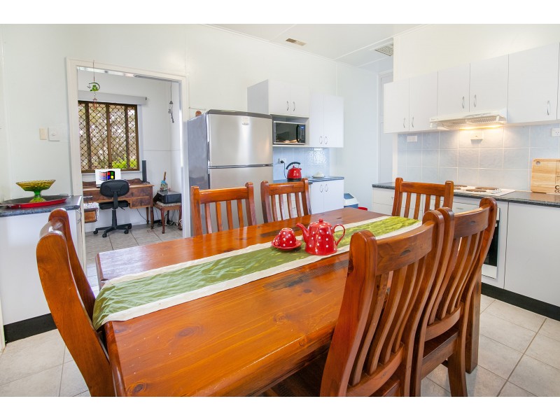 55 Alice Street, Silkstone QLD 4304