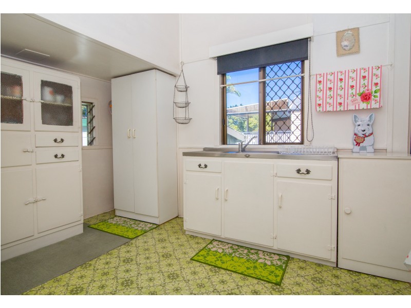 26 Greenham Street, Raceview QLD 4305