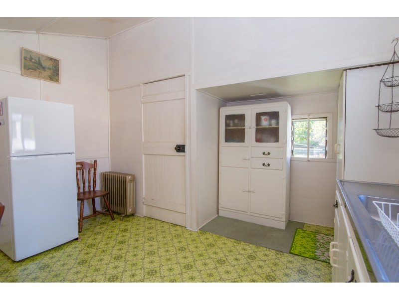 26 Greenham Street, Raceview QLD 4305