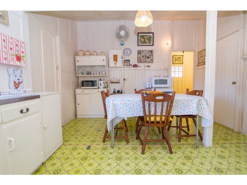 26 Greenham Street, Raceview QLD 4305