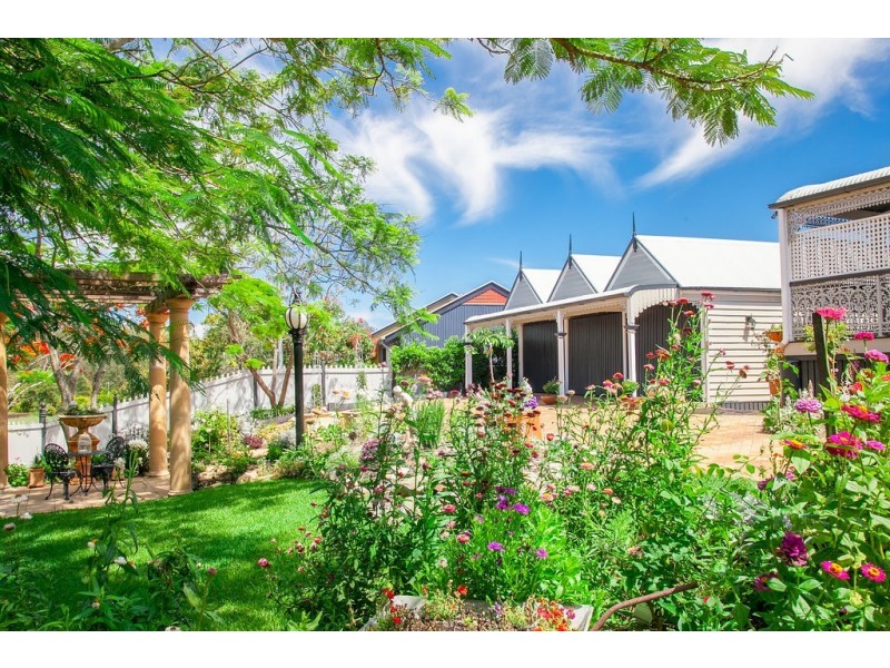 35 Allawah Road, Chuwar QLD 4306