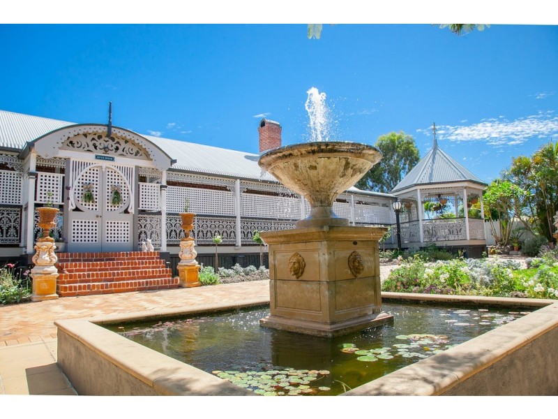 35 Allawah Road, Chuwar QLD 4306