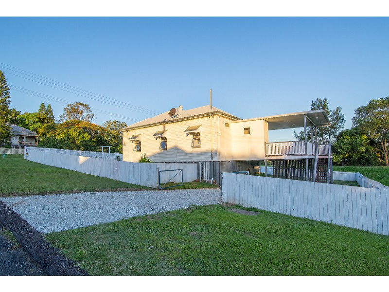 43 Hill Street, North Ipswich QLD 4305