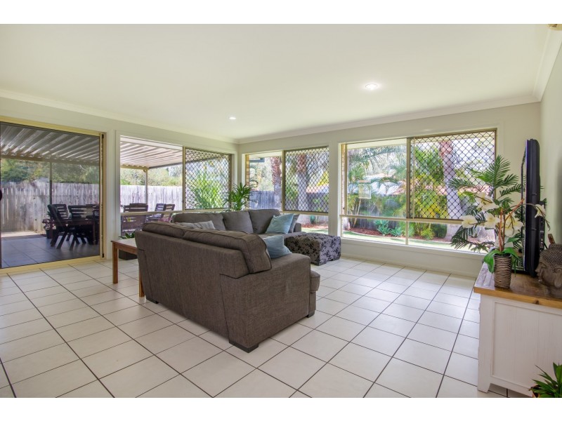 6 Ranken Court, Brassall QLD 4305