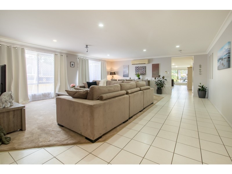 6 Ranken Court, Brassall QLD 4305
