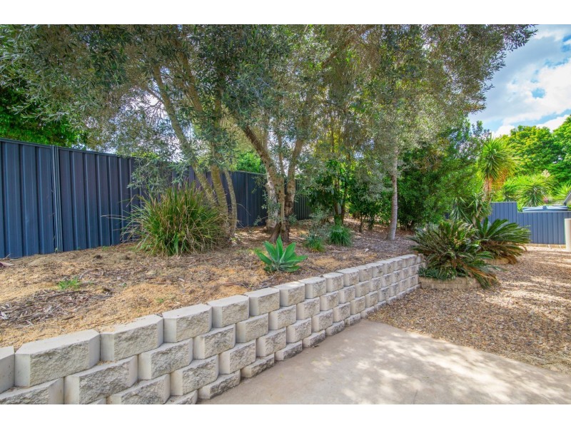 6 Ranken Court, Brassall QLD 4305