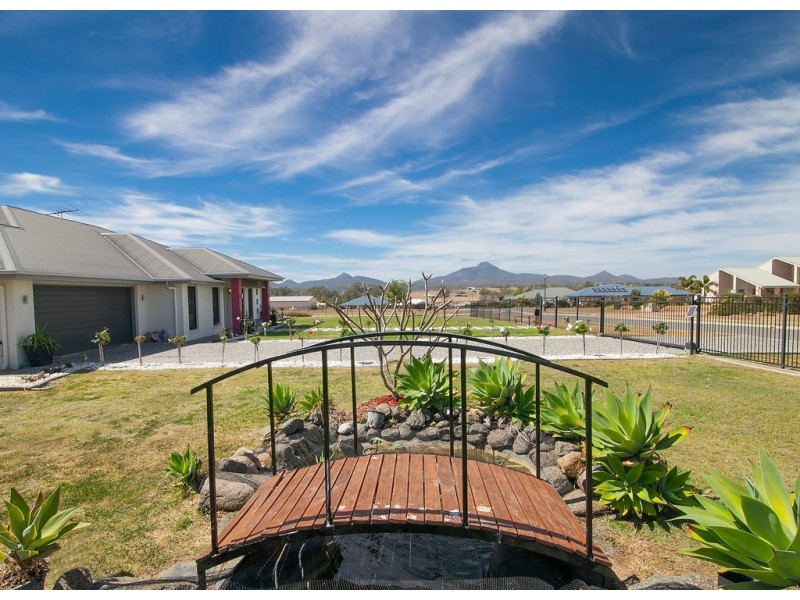 12-14 Peak Court, Peak Crossing QLD 4306