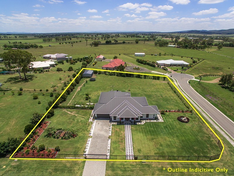 12-14 Peak Court, Peak Crossing QLD 4306