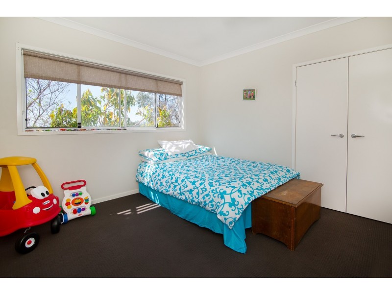 20 Rosella Crescent, Springfield Lakes QLD 4300