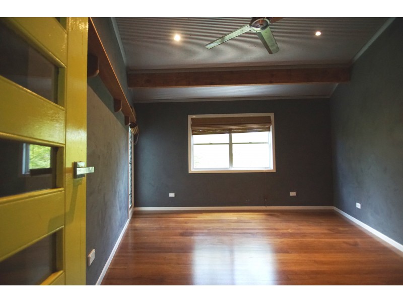 491 Riverside Drive, Pine Mountain QLD 4306