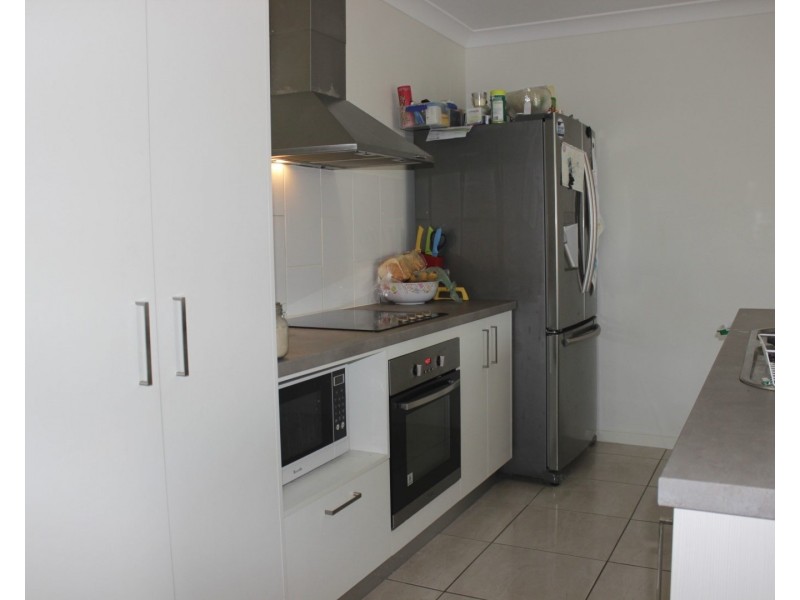29 Tawney Street, Lowood QLD 4311