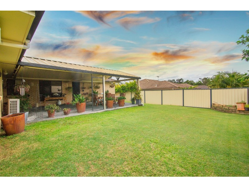 8 Ivanhoe Place, Brassall QLD 4305