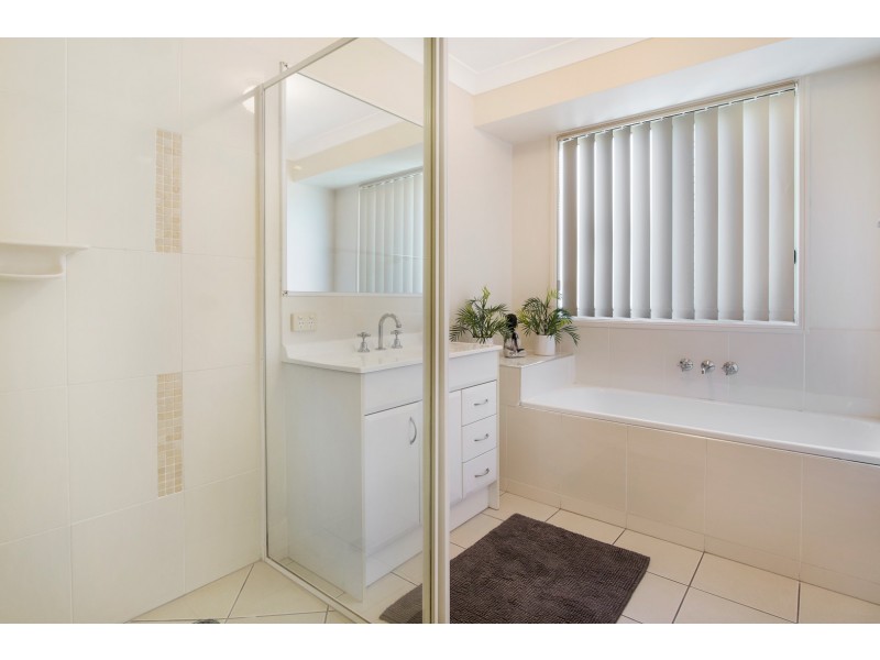 36 Baden Jones Way, North Booval QLD 4304