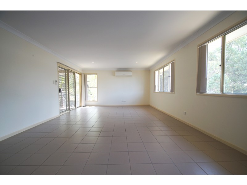 24 Heathwood Place, Collingwood Park QLD 4301