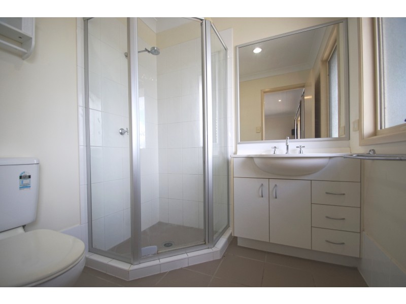 24 Heathwood Place, Collingwood Park QLD 4301