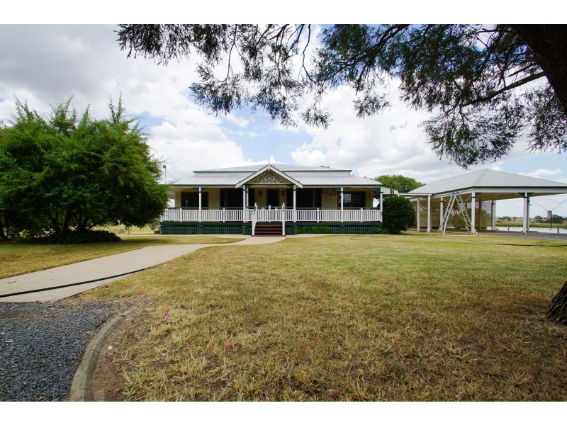 193 Dwyers Road, Peak Crossing QLD 4306