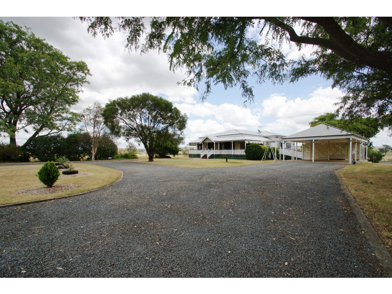 193 Dwyers Road, Peak Crossing QLD 4306