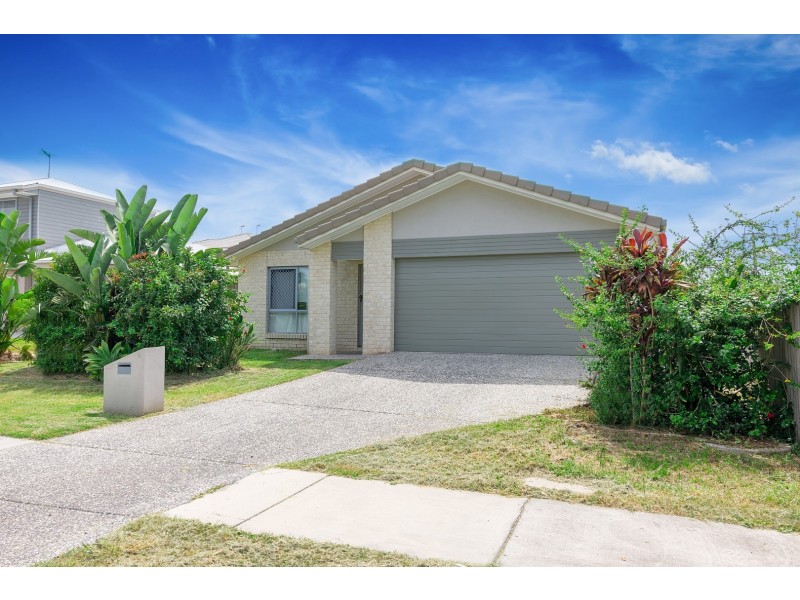 16 Denman Drive, Bundamba QLD 4304