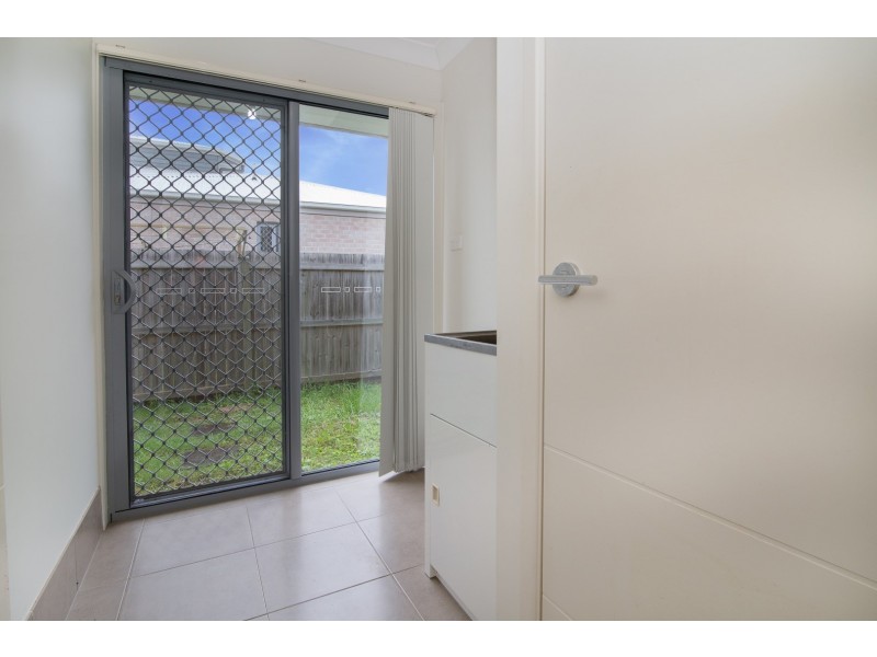 16 Denman Drive, Bundamba QLD 4304