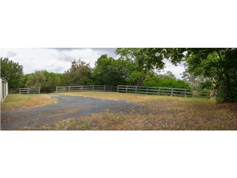 5 Lobb Street, Churchill QLD 4305