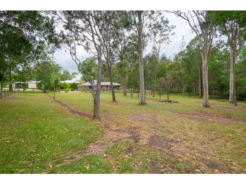 118 Arthur Summervilles Road, Karalee QLD 4306
