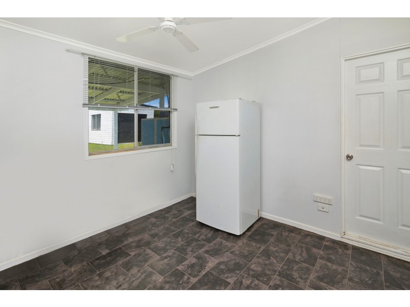 27 Videroni Street, Bundamba QLD 4304