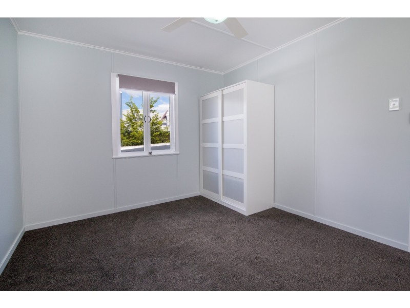 48 Holdsworth Road, North Ipswich QLD 4305