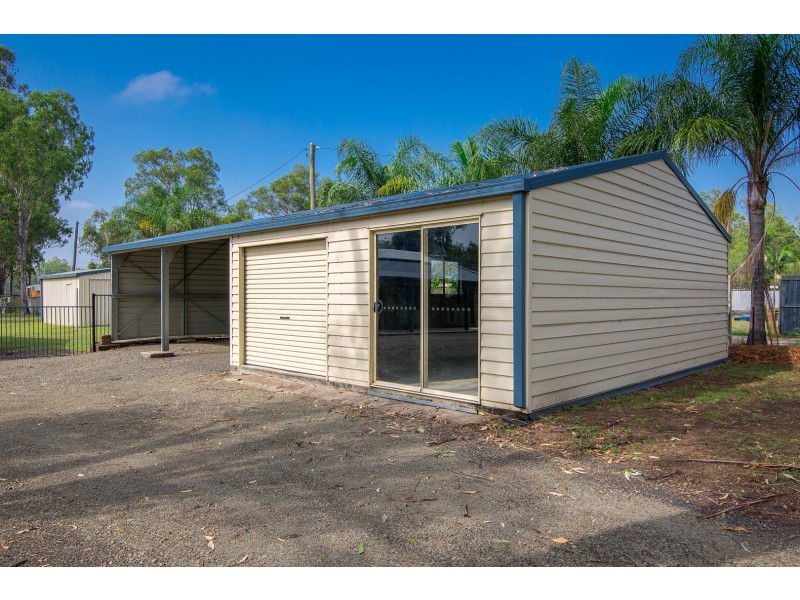 115 Adelong Avenue, Thagoona QLD 4306