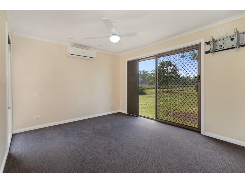 115 Adelong Avenue, Thagoona QLD 4306