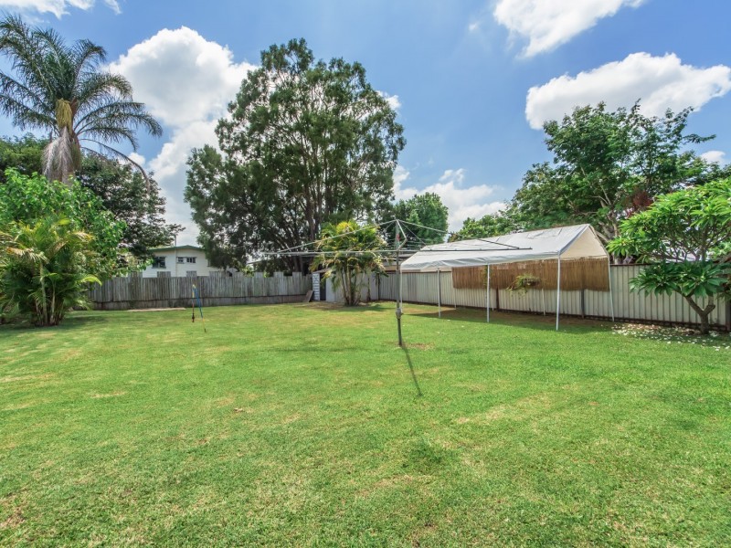 34 Selwyn Street, North Booval QLD 4304