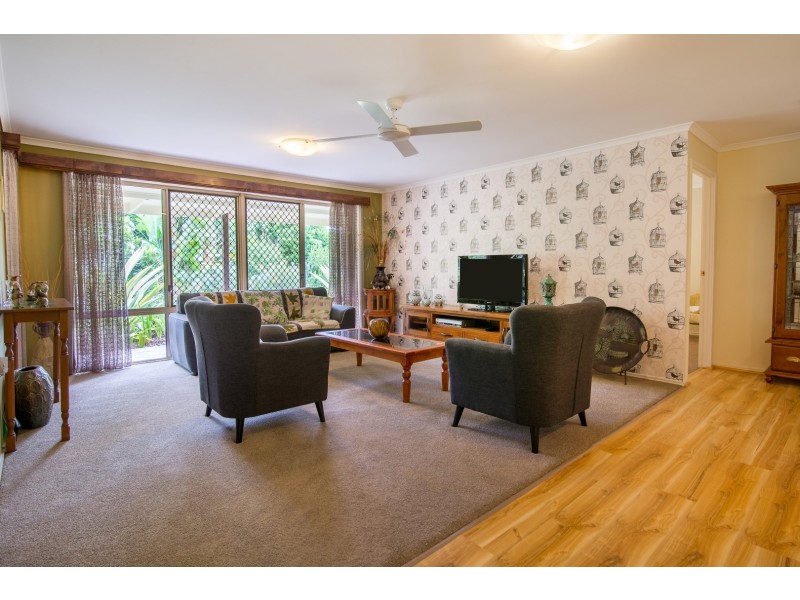 72 Cabernet Crescent, Pine Mountain QLD 4306