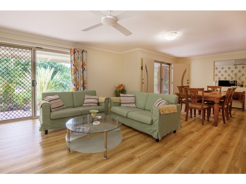 72 Cabernet Crescent, Pine Mountain QLD 4306