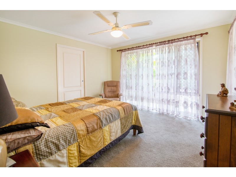 72 Cabernet Crescent, Pine Mountain QLD 4306