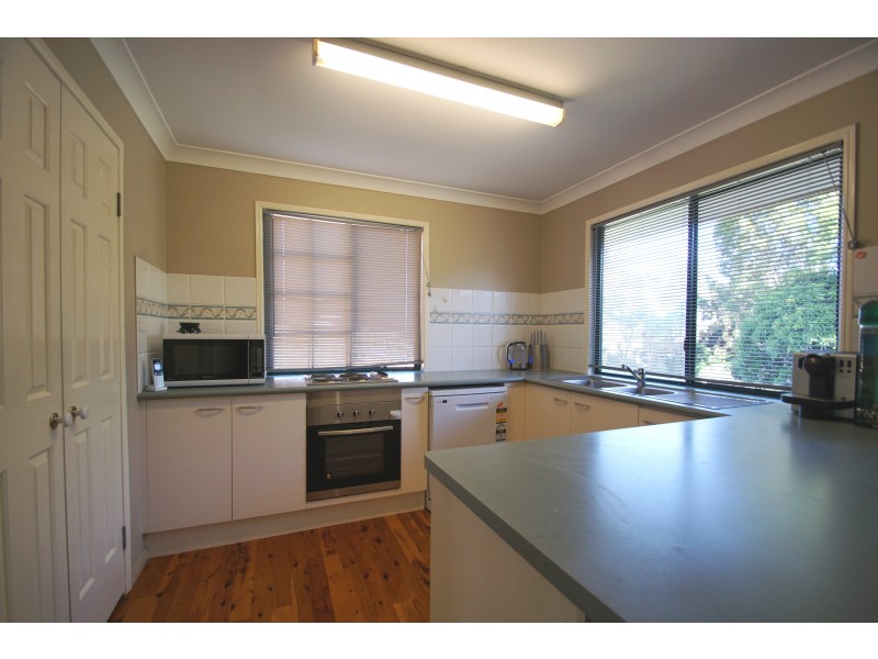 14 Garowie Court, Brassall QLD 4305