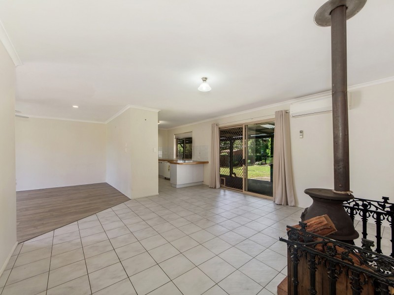 120 Equestrian Drive, Yamanto QLD 4305