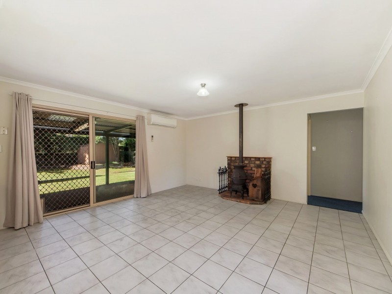 120 Equestrian Drive, Yamanto QLD 4305