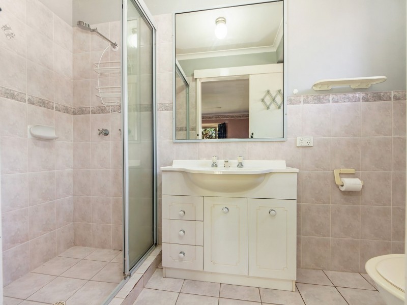 120 Equestrian Drive, Yamanto QLD 4305