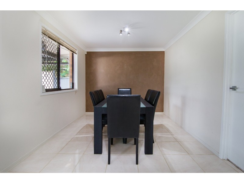 117 Mary Street, Blackstone QLD 4304