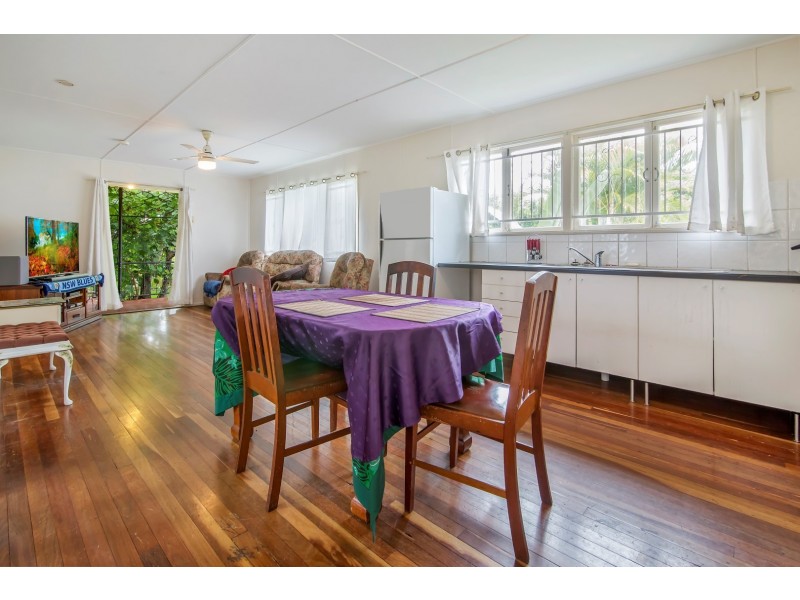 22 Brisbane Road, East Ipswich QLD 4305