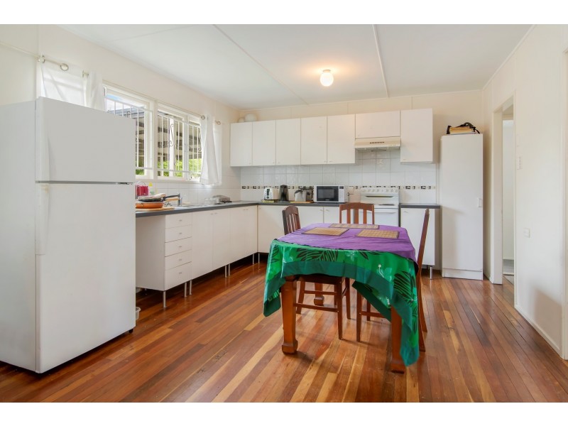 22 Brisbane Road, East Ipswich QLD 4305