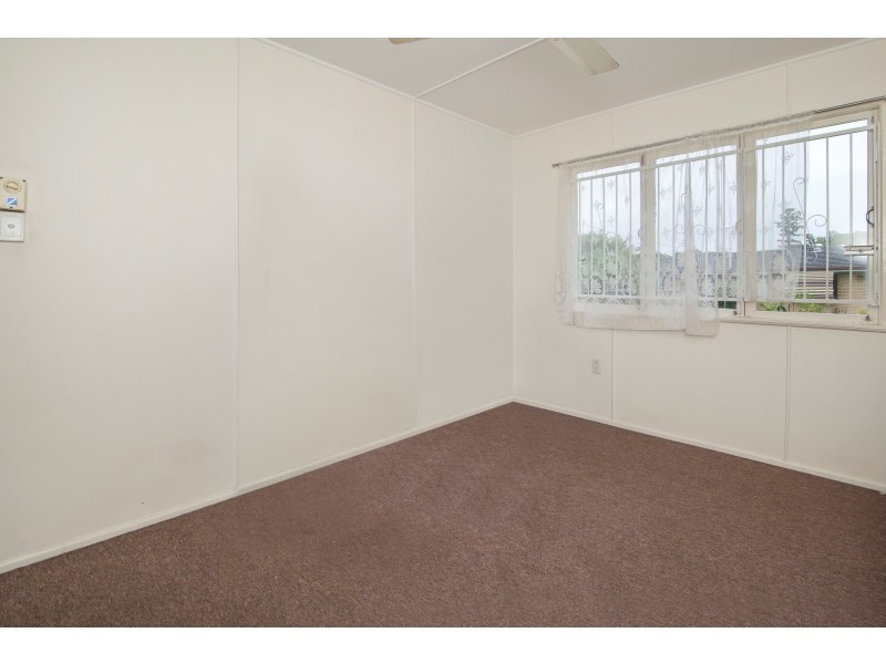 22 Brisbane Road, East Ipswich QLD 4305