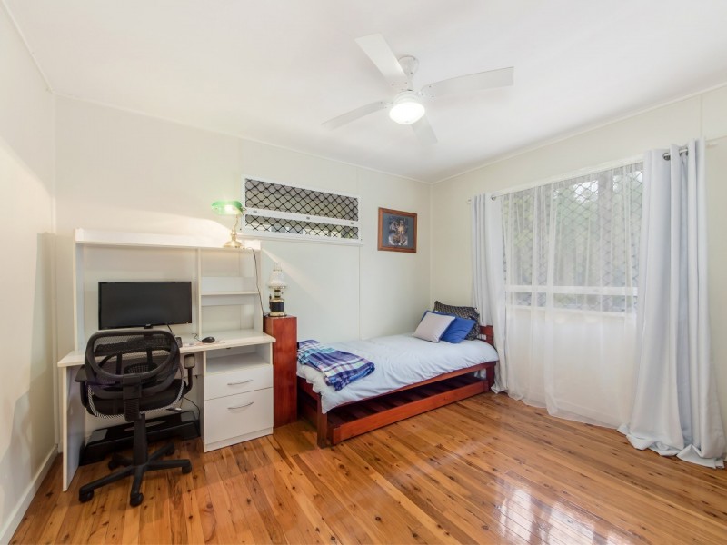 20 Holdsworth Road, North Ipswich QLD 4305