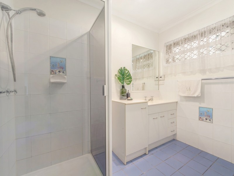 20 Holdsworth Road, North Ipswich QLD 4305