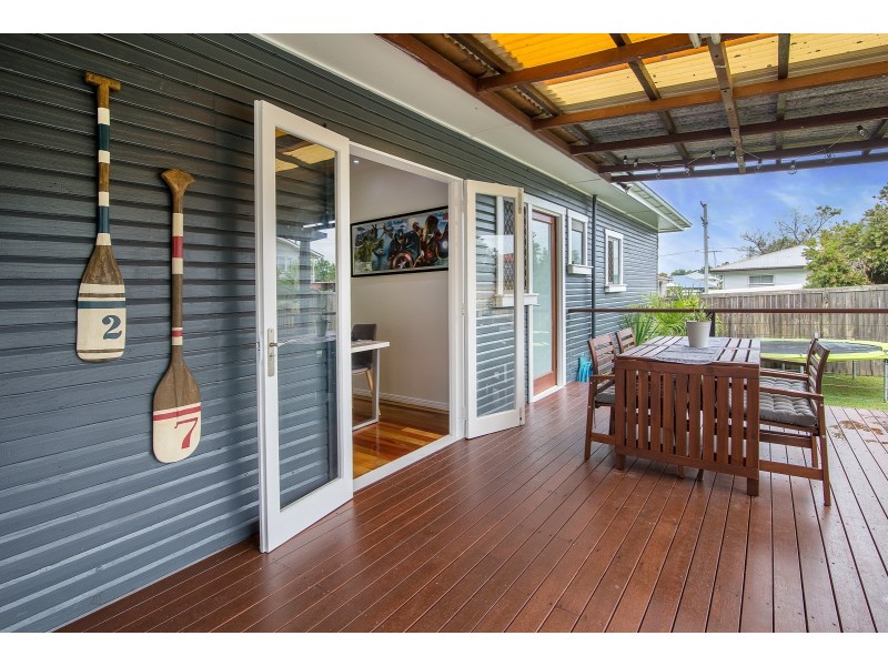 2 Leslie Street, East Ipswich QLD 4305