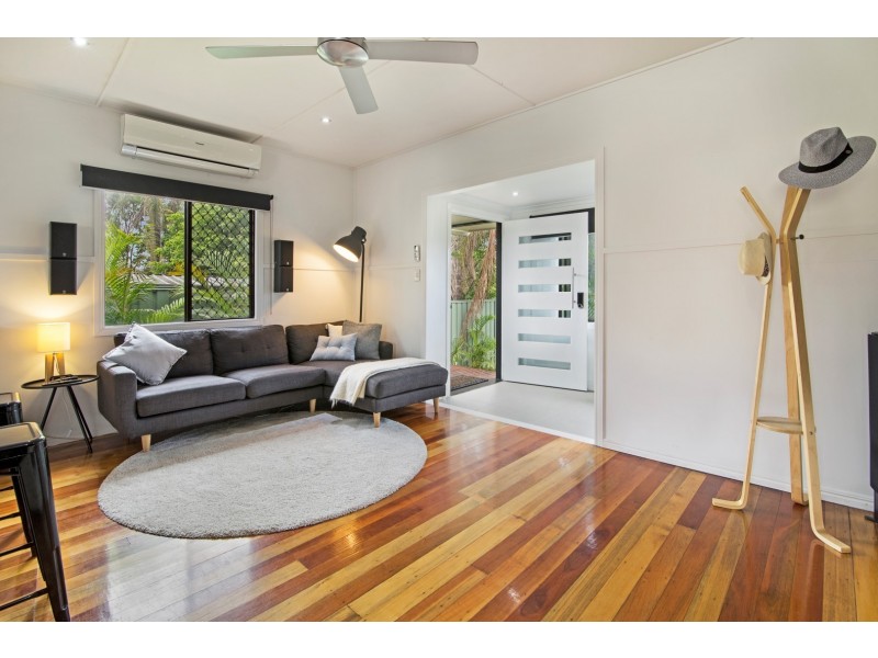 2 Leslie Street, East Ipswich QLD 4305