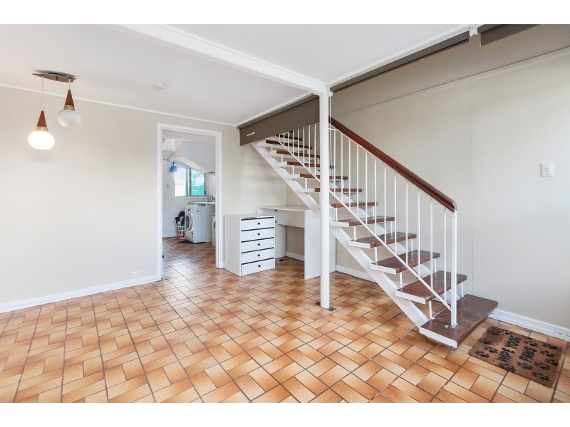 12 Grafton Street, East Ipswich QLD 4305